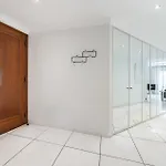 2 Bedroom Cozy In Cannes