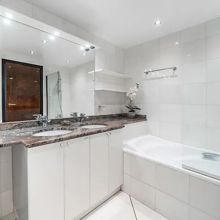 Gorgeous In With House Sea View