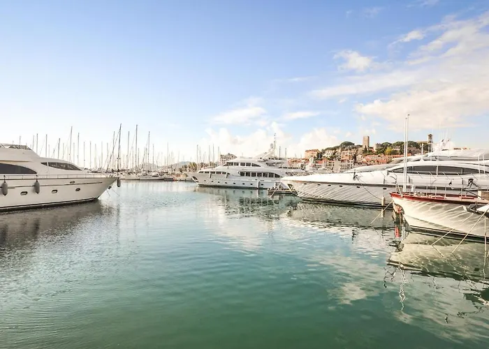 2 Bedroom Cozy In Cannes