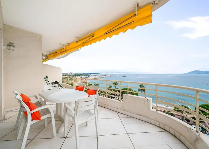 2 Bedroom Cozy In Cannes