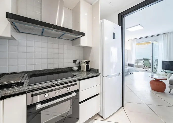 Prázdninový dům 2 Bedroom Cozy In *